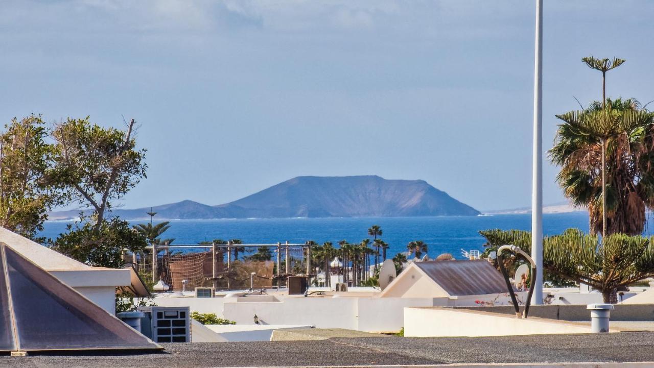 Villa 61 Playablanca Lanzarote Pool Spa Playa Blanca  Exterior photo